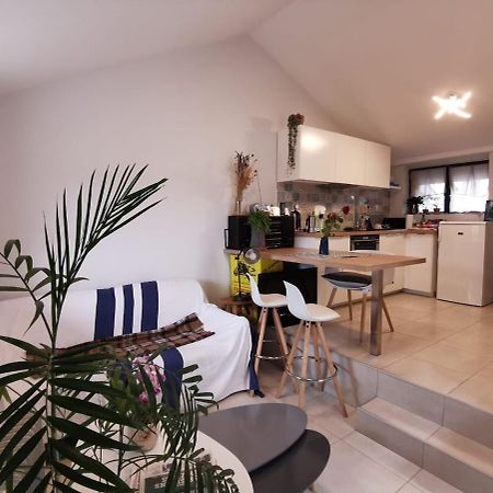 Hebergeneve Les Terrasses Apartman Gex Kültér fotó
